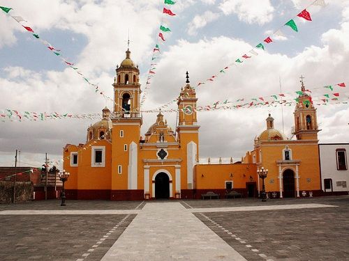 Paseo por Mexico Parish of San Luis in San Andrés Cholula