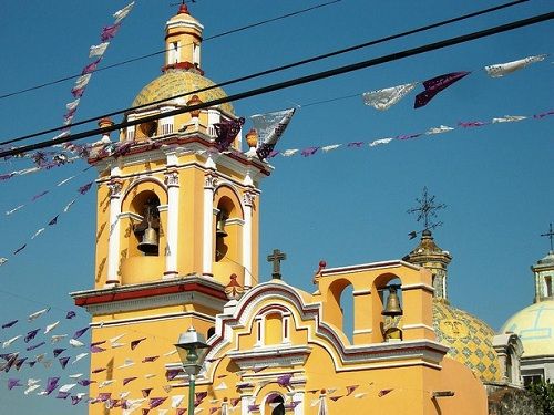 Paseo por Mexico Santiago Xicozingo Church in San Andrés Cholula