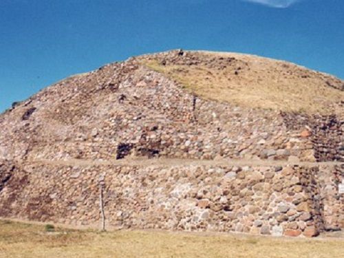 Paseo por México Archaeological zone of San Cristobal de Tepatlaxco in San Martin Texmelucan