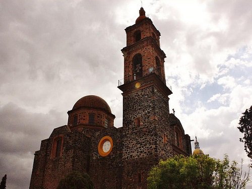 Paseo por Mexico Lord of Mercy Sanctuary in San Pedro Cholula