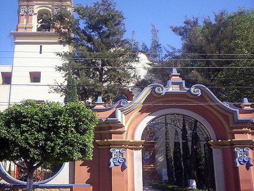 Paseo por Mexico Our Lady of Carmen Parish in Tehuacan