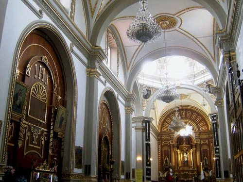 Paseo por Mexico Inside the Parish of Our Lady of Carmen in Tehuacán