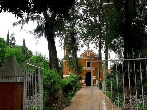 Paseo por Mexico Parish of Saint Nicholas of Tolentino in Tehuacan