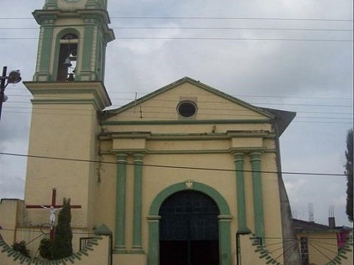 Paseo por Mexico Parish Church dedicated to the Most Holy Mary of the Nativity in Tenampulco