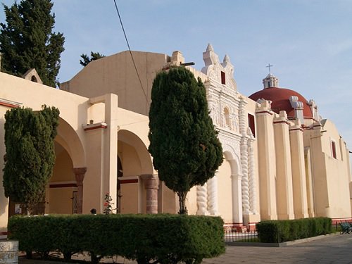 Paseo por Mexico A little more about the Temple and former convent of San Francisco de Asís in Tepeaca