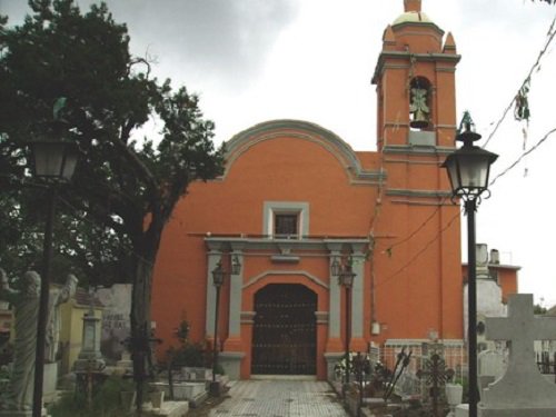 Paseo por Mexico Church of Santa Cruz Temilco in Tepeaca