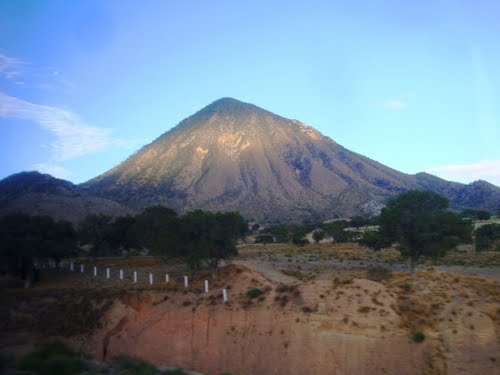 Paseo por Mexico Pizarro Hill in Tepeyahualco