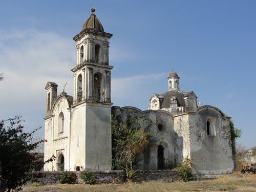 Paseo por Mexico Church of the former hacienda of San Felix Rijo in Tilapa