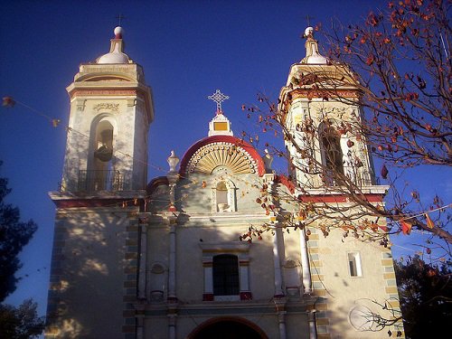 Paseo por Mexico Sanctuary of Our Lord of Tlacotepec de Benito Juarez