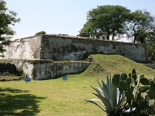 Paseo por Mexico Tepapayeca Pyramid in Tlapanalá