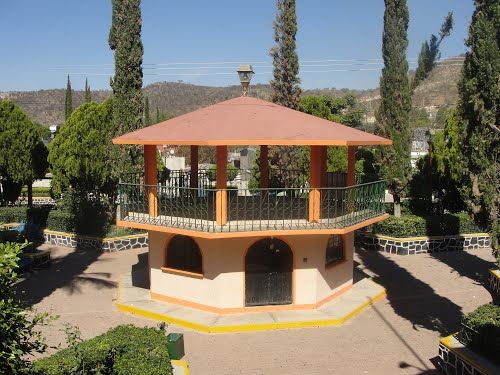 Paseo por Mexico Xochiltepec Kiosk