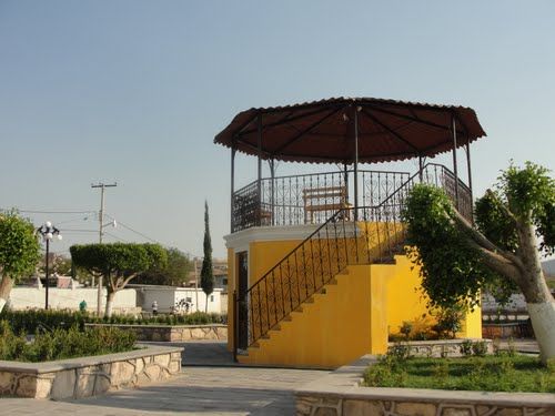 Paseo por Mexico San Miguel Ayotla Kiosk in Xochiltepec