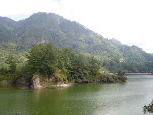 Paseo por Mexico The Solitude Dam in Yaonáhuac