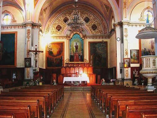 Paseo por Mexico Inside of the Lateran Parish of Saint Peter the Apostle in Zacapoaxtla