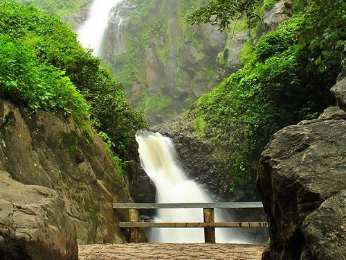 Paseo por Mexico Tuliman Ejido Ecotourism Center in Zacatlán