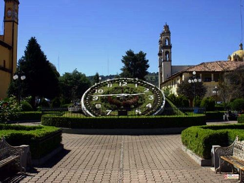 Paseo por Mexico Zacatlán Floral Clock