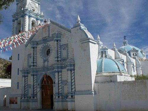 Paseo por Mexico Parish of Saint Martin Bishop of Tours in Zapotitlán