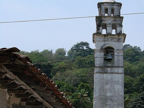 Paseo por Mexico Bell Tower of Zapotitlán de Méndez