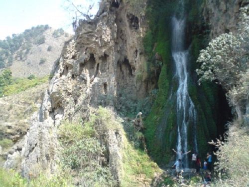 Paseo por Mexico Emilio Carranza waterfall in Zautla